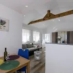 Stunning In With Wifi Apartman Valbandon